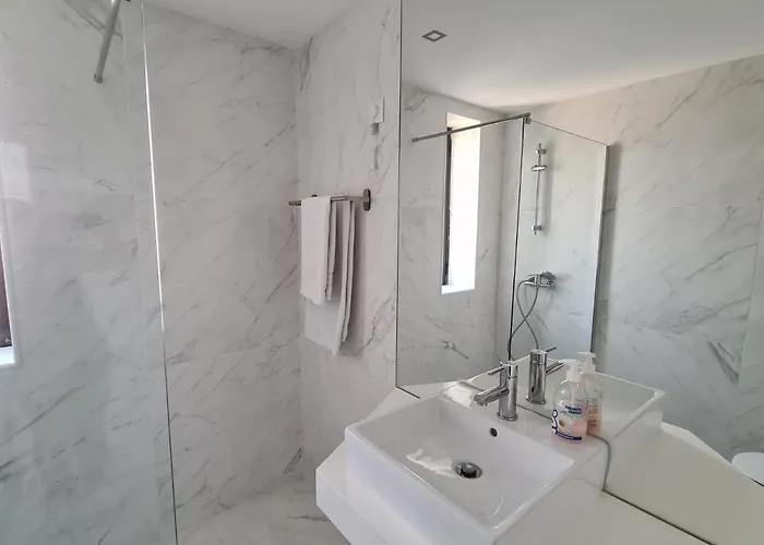 Brisa Mar 波瓦－迪瓦尔津